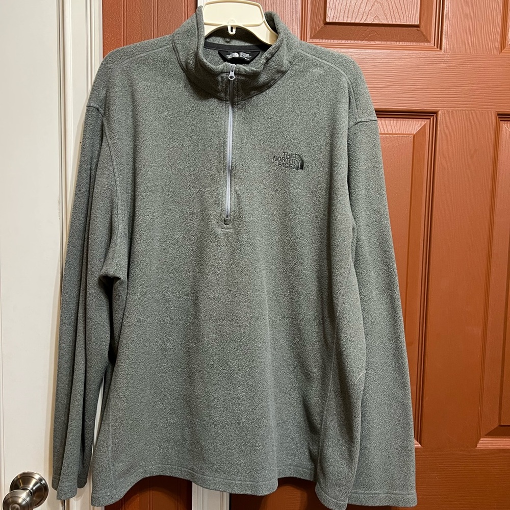 The North Face 1/4 zip